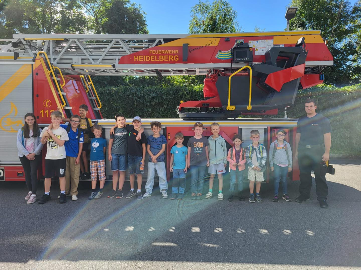 🚒🔥 Heute waren wir mit dem Ferienprogramm zu Besuch bei der @feuerwehr.heidelberg!
